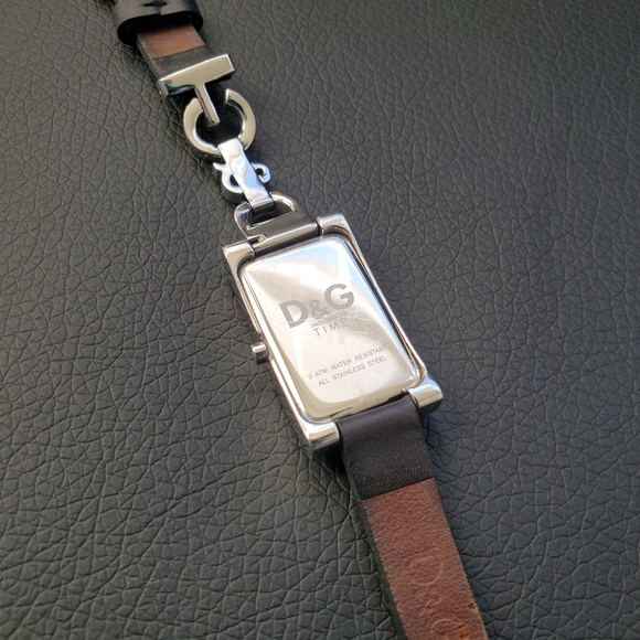 DOLCE & GABBANA Watch - Picture 7 of 11